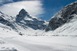 Vignette sommet enneigé des Alpes du nord